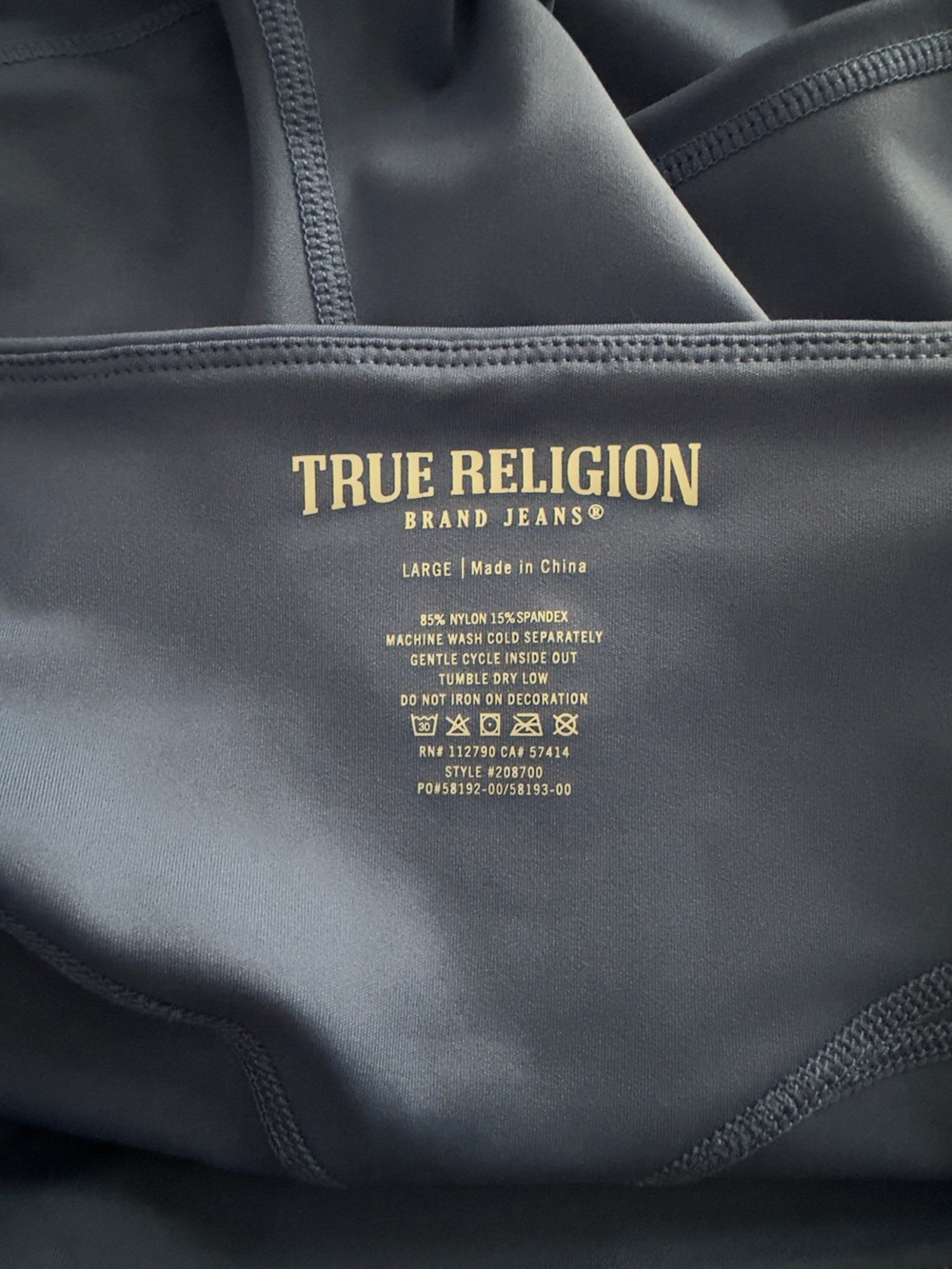 True religion short set - Picture 3 of 4